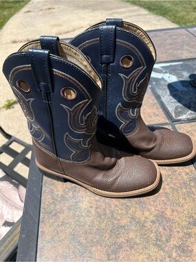 Magellan Outdoors Brown and Navy Kids Western Pull-On Boots